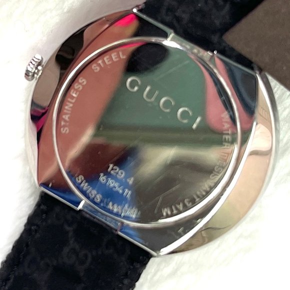 NIB Auc Gucci Swiss U-Play Red, Green and Black Nylon Strap Watch 35mm Y… - Picture 7 of 16